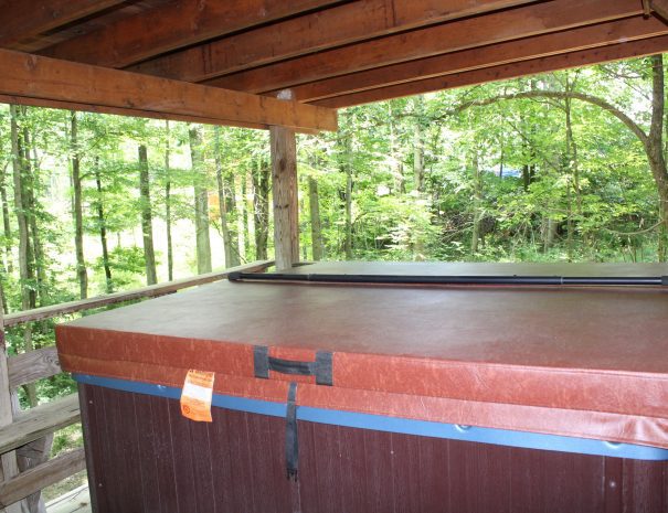 Cherokee Cabin Hot Tub on Deck