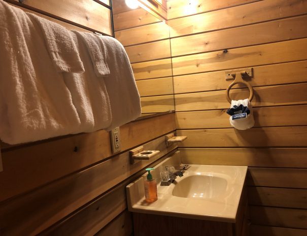 Hideaway Cabin Bathroom