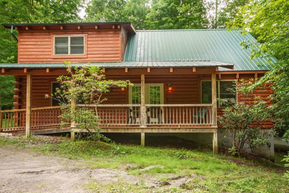 Pet-friendly Archives - WV Cabins