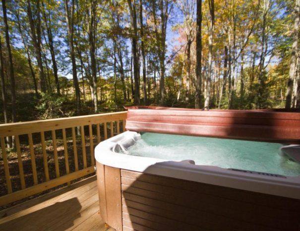 Love Shack Yurt Cabin Hot Tub on Deck