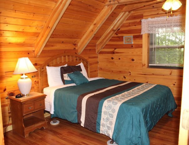 Spencer Cabin King Bedroom
