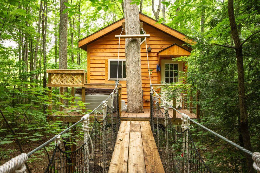 Tuscany Tree House Cabin Walkway and Porch