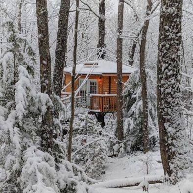 Holly Rock Treehouse Cabin in the Snow